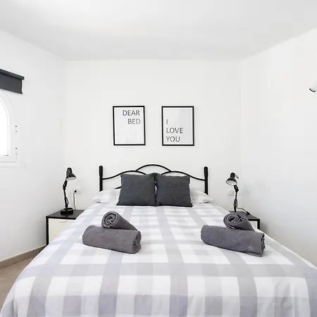 Home2book Triplex Disco Americas, Terrace * 阿罗纳