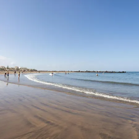 Home2book Triplex Disco Americas, Terrace