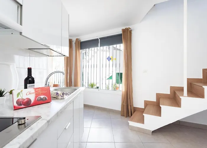 公寓 Home2book Triplex Disco Americas, Terrace 阿罗纳