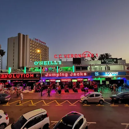 Home2book Triplex Disco Americas, Terrace Appartement