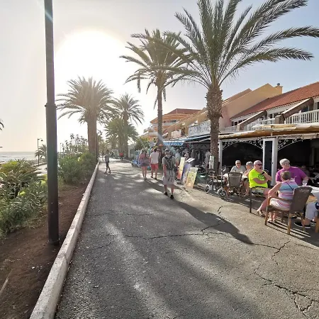 Home2book Triplex Disco Americas, Terrace Appartement *