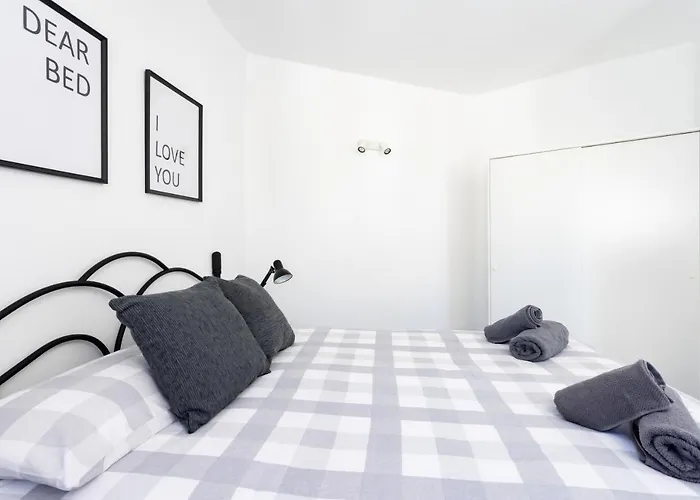 דירה Home2book Triplex Disco Americas, Terrace *