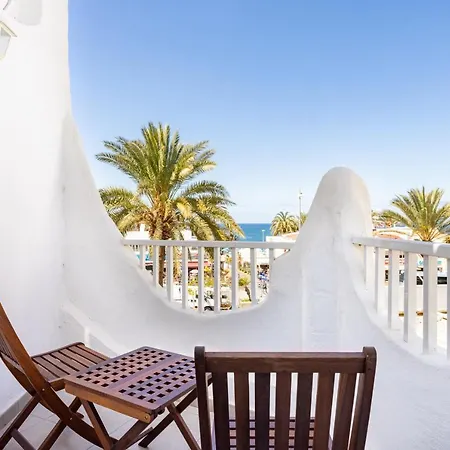 Home2book & Nightlife Americas, Terrace شقة *