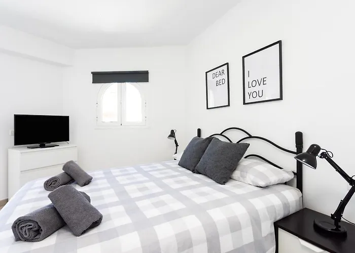 Апартаменты Home2book Triplex Disco Americas, Terrace Арона